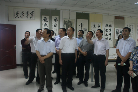 317dee8c8ac8e63be05e6c7714cd43b9.jpg